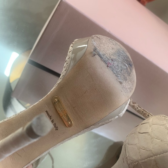 Burberry python Heels Platforms - Picture 5 of 7